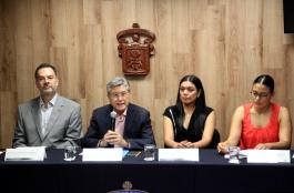 R.P. Renovación del eje histórico de la desigualdad Oriente-Poniente en la ciudad: la calzada Independencia.