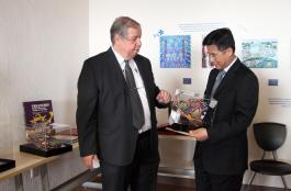 Proyecto cultural- académico en la Biblioteca Pública "Ventana de Shangai"