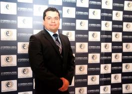 Entrega de Galardón de la Fundación Pedro Sarquís Merrewe.