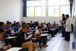 Examen de Admisión licenciaturas calendario 2016 A