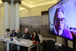 Rueda de prensa para anunciar las exposiciones: David Hockney. Words & Pictures y Slipping Glimpsers. George Blacklock & Gary Oldman, que serán inauguradas el viernes 27 de noviembre.
