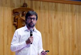 Conferencia: 10 pistas para rediseñar tu carrera como una start-up. Lecciones de contracultura digital