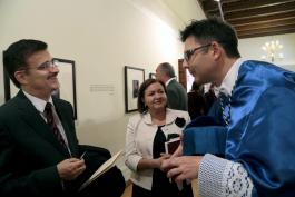Letras y colores del Premio Cervantes 2015 en Alcalá de Henares
