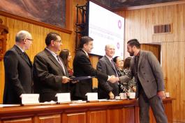 Presentación de Política Institucional de Lenguas Extranjeras, inicio de cursos intensivos de inglés del programa Jobs y entrega de certificaciones Cambridge a profesores de inglés de la Red Universitaria.