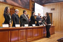 Presentación de Política Institucional de Lenguas Extranjeras, inicio de cursos intensivos de inglés del programa Jobs y entrega de certificaciones Cambridge a profesores de inglés de la Red Universitaria.