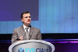 Inauguración del XVII Congreso Internacional Avances en Medicina Hospital Civil de Guadalajara 2015, “Calidad de vida, prioridad en salud”. 
