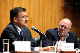 Presentación del libro “La mirada de Gerónimo de León”. Imágenes del campo jalisciense en el porfiriato de Patricia Arias y Jorge Durand.