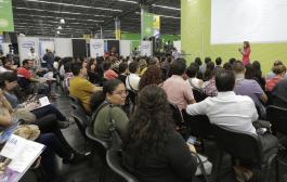 Monopolios frenan la conectividad en México