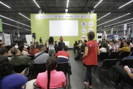 Monopolios frenan la conectividad en México