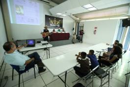 Fue presentado en la clausura de los cursos de verano del sindicato universitario