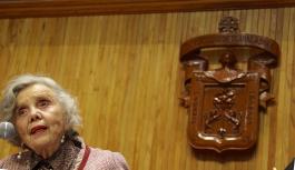 Cátedra Elena Poniatowska, creada por la FEU. Brindará conferencia la propia Poniatowska con el tema “La noche que perduró