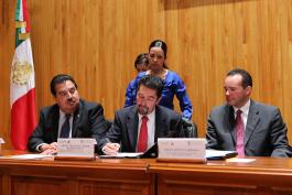 Con la firma de este convenio se establecerán las bases para constituir un mecanismo de admisión unificado en este nivel educativo con alcance estatal.