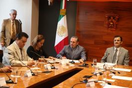 Incluye la impartición de cursos sobre cultura vial a estudiantes y académicos del SEMS
