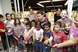 Inauguración de la exposición Del Quijote y otros tesoros de la Biblioteca Pública del Estado de Jalisco “Juan José Arreola”. Preside la maestra Ana María de la O Castellanos, coordinadora del acervo histórico de la BPEJ.