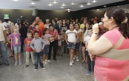 Inauguración de la exposición Del Quijote y otros tesoros de la Biblioteca Pública del Estado de Jalisco “Juan José Arreola”. Preside la maestra Ana María de la O Castellanos, coordinadora del acervo histórico de la BPEJ.