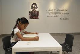 Inauguración de la exposición Del Quijote y otros tesoros de la Biblioteca Pública del Estado de Jalisco “Juan José Arreola”. Preside la maestra Ana María de la O Castellanos, coordinadora del acervo histórico de la BPEJ.