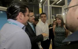 Las autoridades de la Casa de Estudio y del gobierno estatal realizaron un recorrido por Campus Party e inauguraron el Pabellón universitario, donde habrá cursos, conferencias y exhibiciones para los jóvenes emprendedores. En el acto fueron presentados diversos proyectos universitarios y el Rector General invitó a los jóvenes a acudir al stand.
