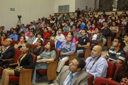 XXII Taller de Derecho Internacional. Mesa  redonda “Derecho internacional humanitario”.Participan: doctor Marcos Pablo Moloeznik Gruer, profesor investigador del CUCSH; maestra Mariana Salazar Albornoz, directora de Derecho Internacional Humanitario de la SRE; doctor  Arturo Villarreal Palos, profesor del CUCSH; doctor Juan Manuel Portilla Gómez, catedrático de la FES Acatlán-UNAM.