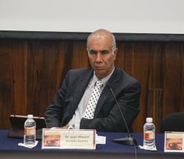 XXII Taller de Derecho Internacional. Mesa  redonda “Derecho internacional humanitario”.Participan: doctor Marcos Pablo Moloeznik Gruer, profesor investigador del CUCSH; maestra Mariana Salazar Albornoz, directora de Derecho Internacional Humanitario de la SRE; doctor  Arturo Villarreal Palos, profesor del CUCSH; doctor Juan Manuel Portilla Gómez, catedrático de la FES Acatlán-UNAM.