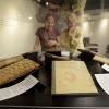 Inauguración de la exposición Del Quijote y otros tesoros de la Biblioteca Pública del Estado de Jalisco “Juan José Arreola”. Preside la maestra Ana María de la O Castellanos, coordinadora del acervo histórico de la BPEJ.